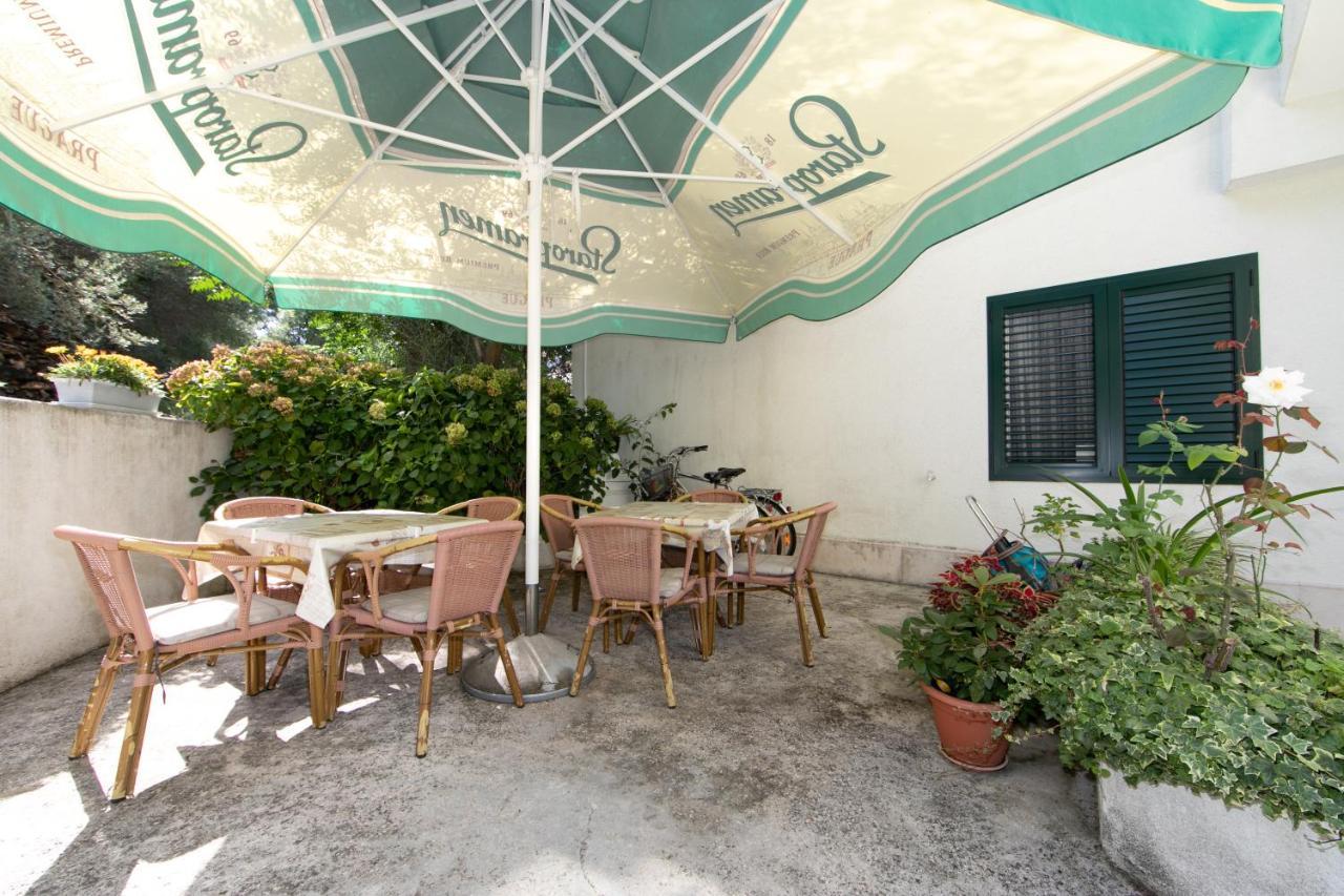 Apartmani Biser Tučepi Екстериор снимка
