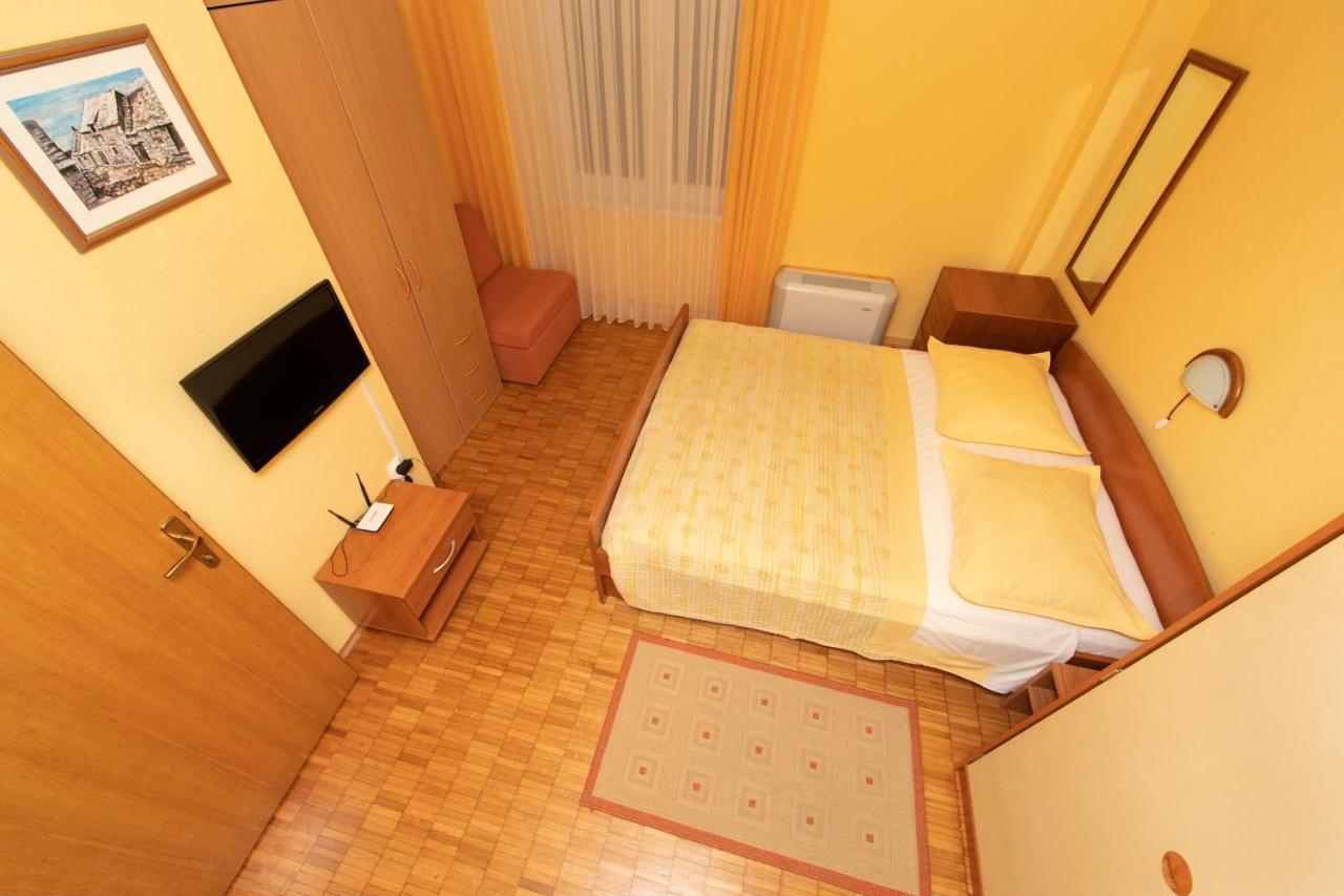 Apartmani Biser Tučepi Екстериор снимка
