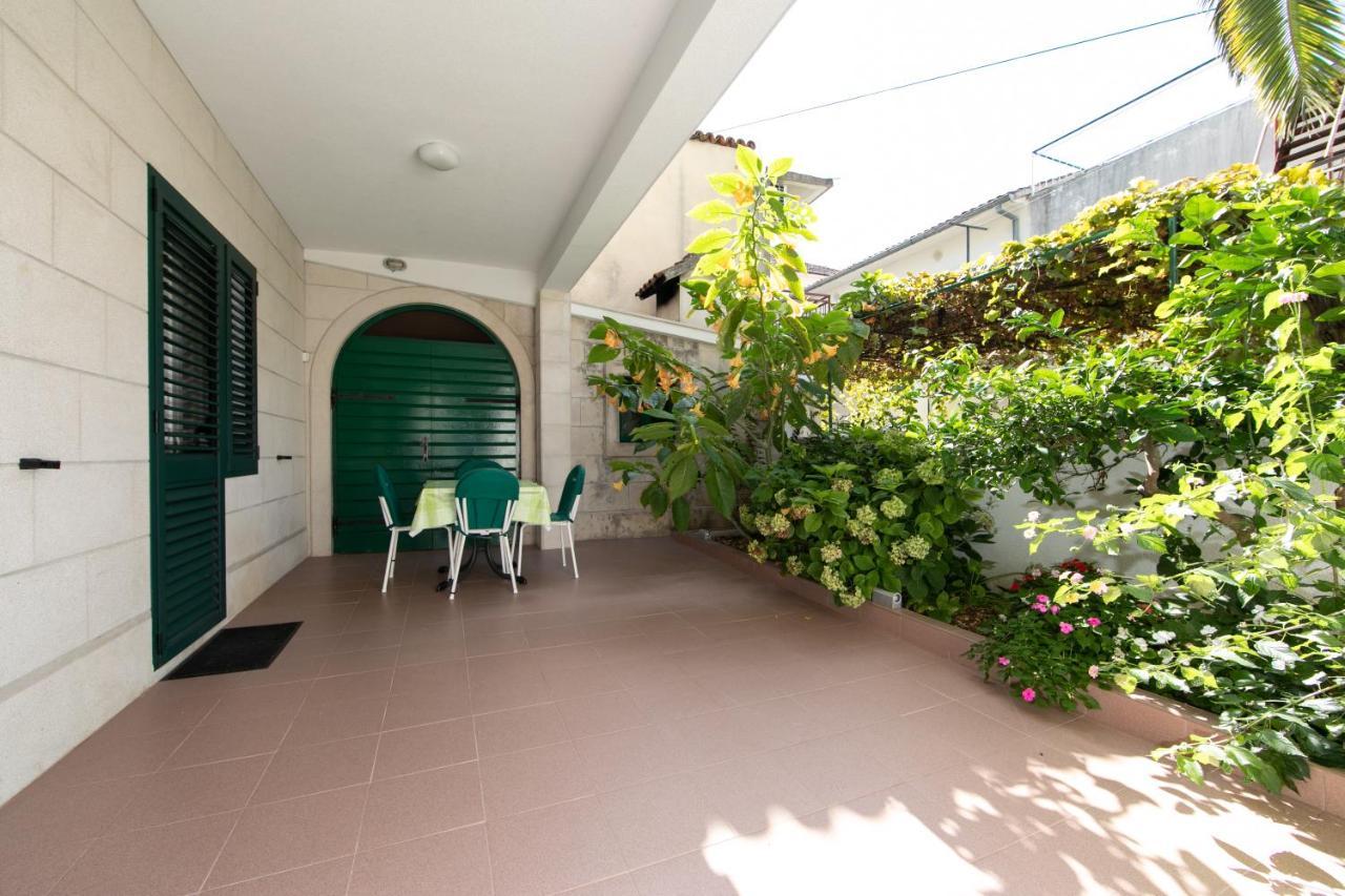 Apartmani Biser Tučepi Екстериор снимка