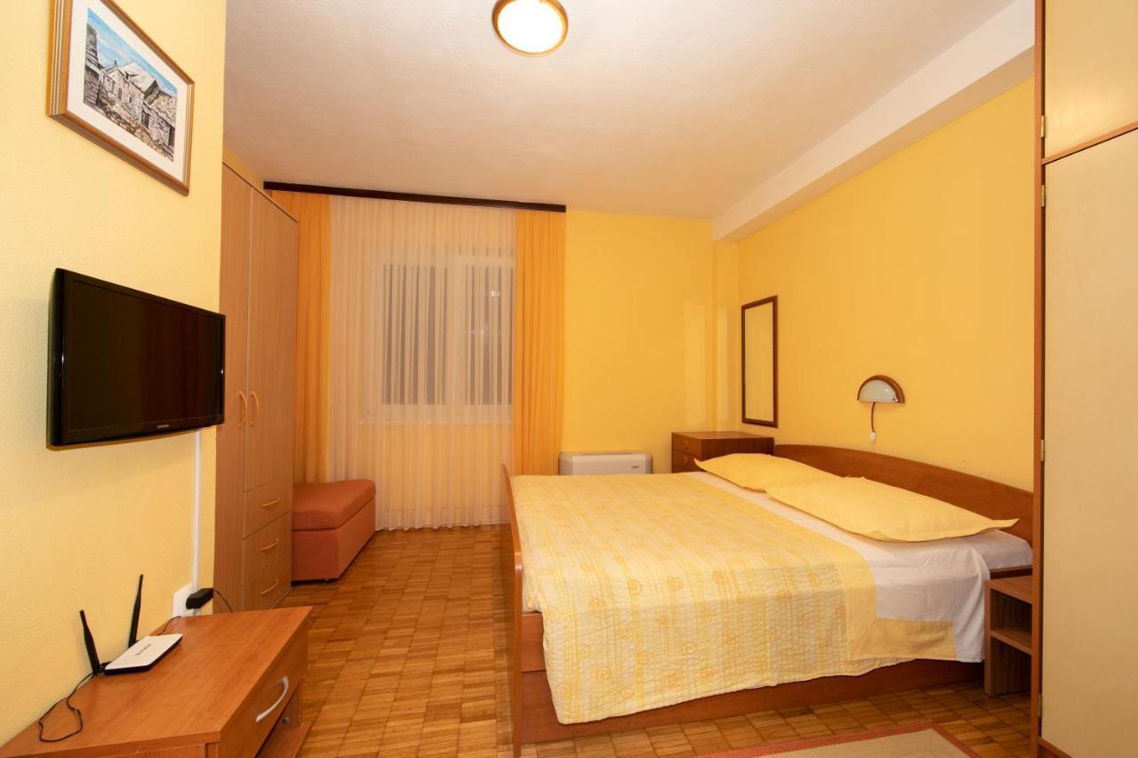 Apartmani Biser Tučepi Екстериор снимка