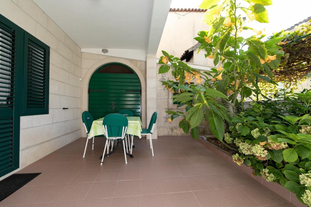 Apartmani Biser Tučepi Екстериор снимка