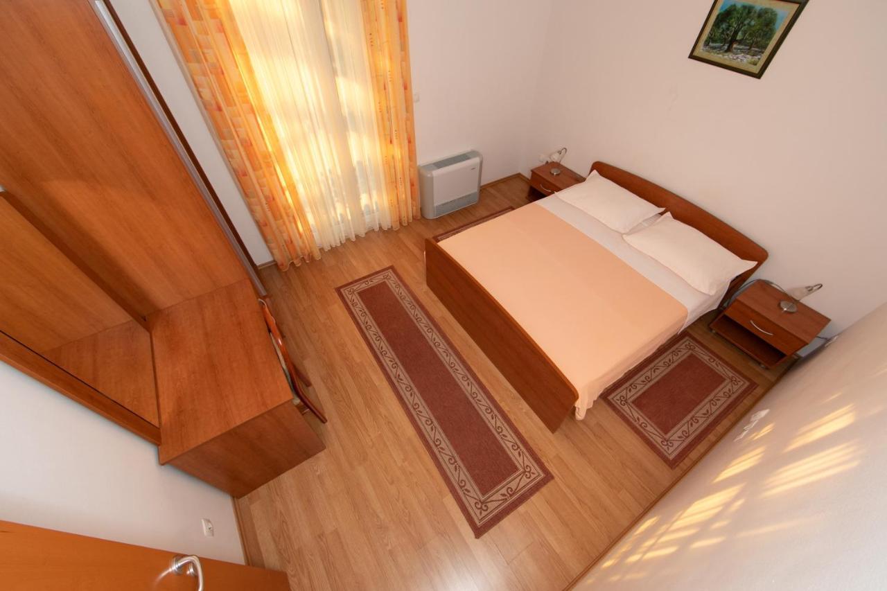 Apartmani Biser Tučepi Екстериор снимка