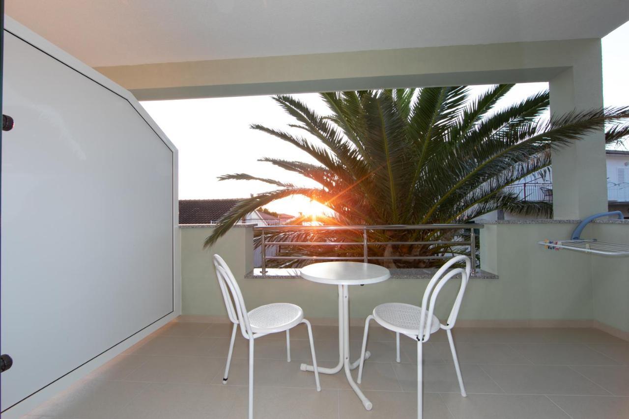Apartmani Biser Tučepi Екстериор снимка