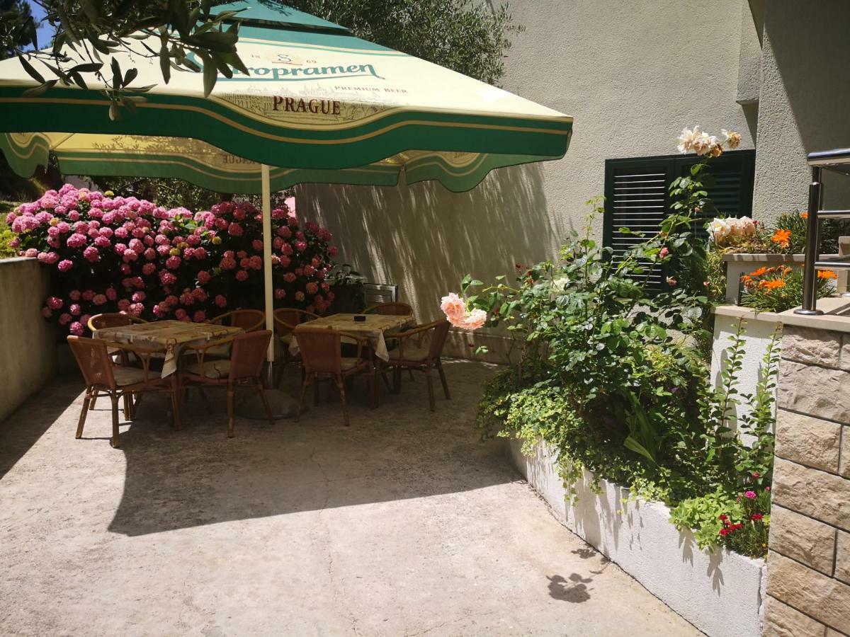 Apartmani Biser Tučepi Екстериор снимка