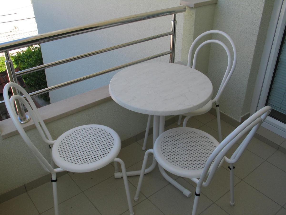 Apartmani Biser Tučepi Екстериор снимка