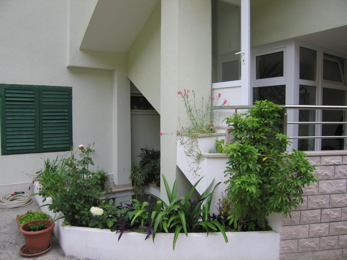 Apartmani Biser Tučepi Екстериор снимка